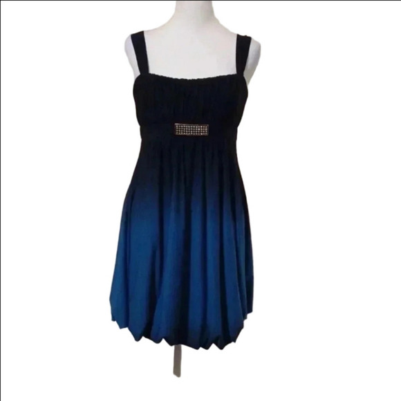 🌺Cache Blue dress with open back🎉 - Picture 4 of 12